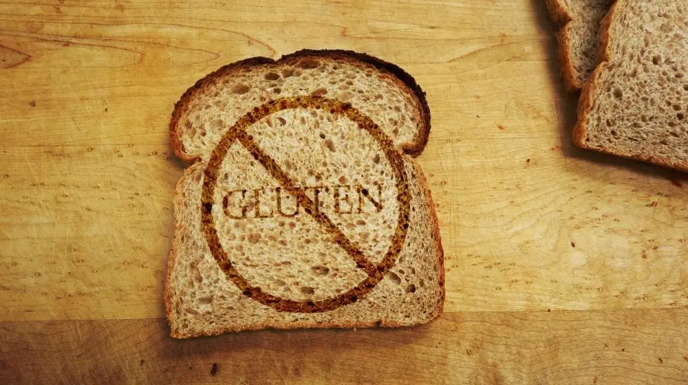 Bread with "No Gluten" written on it